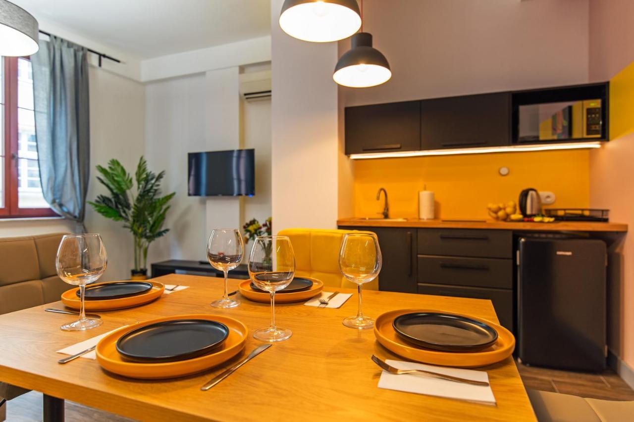 Galeria Italiana Apartment