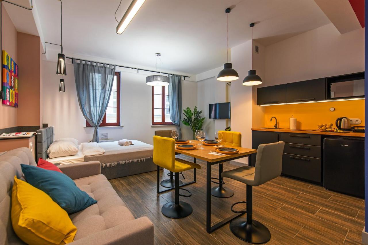 Galeria Italiana Apartment